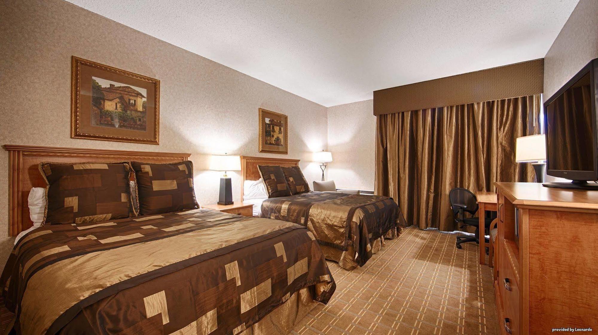 Hotel And Conference Center