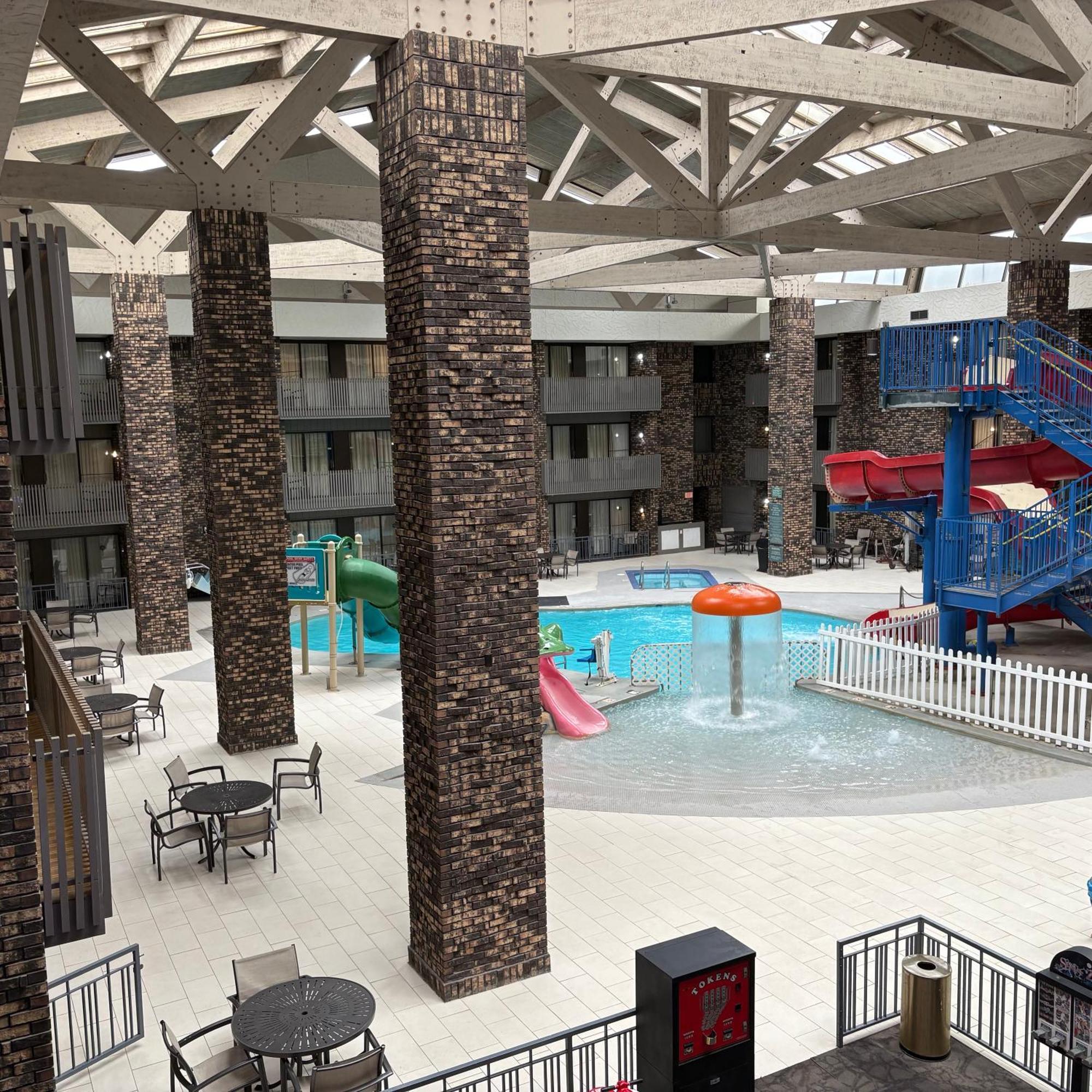 And Conference Center 3*