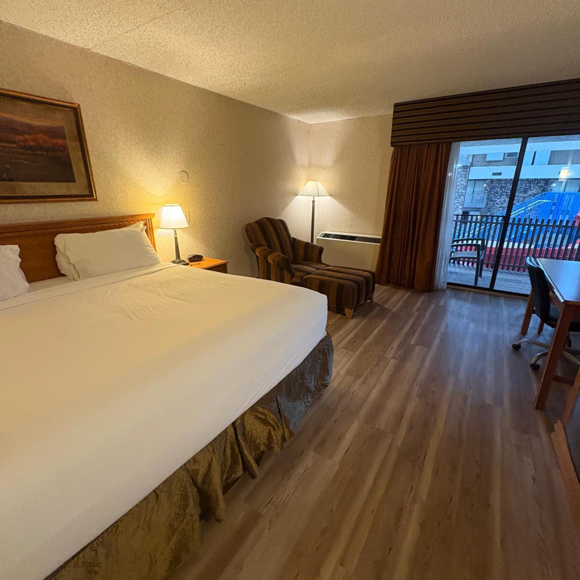And Conference Center Hotel Bismarck